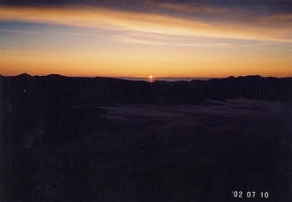 桂月岳からの日の出